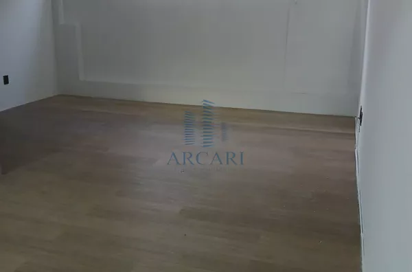 SALA COMERCIAL - 31 CENTRO COMERCIAL TAPAJÓS