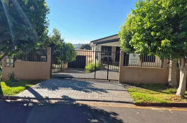 LOCAÇÃO: BARRACÃO NO BAIRRO AEROPORTO