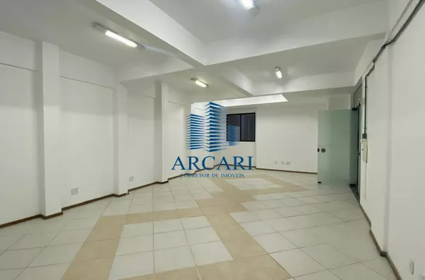 LOCAÇÃO: SALA 9C - SHOPPING ITACOLOMI
