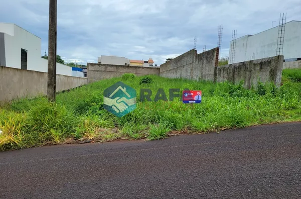 Terreno no Loteamento Dom Carlos, bairro Menino Deus