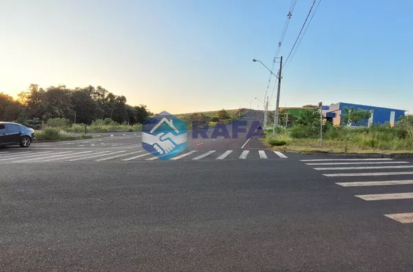 TERRENO NO LOTEAMENTO DOM LUIZ || BAIRRO FRARON || PATO BRANCO - PR