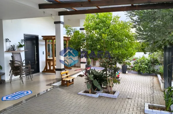 CASA ÚNICA || BAIRRO FRARON || PATO BRANCO - PR