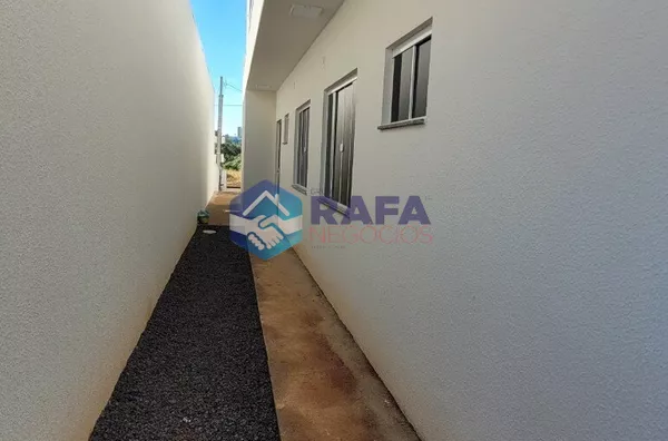 CASA 01 SUÍTE + 02 QUARTOS || LOTEAMENTO ROTAVA || PATO BRANCO - PR