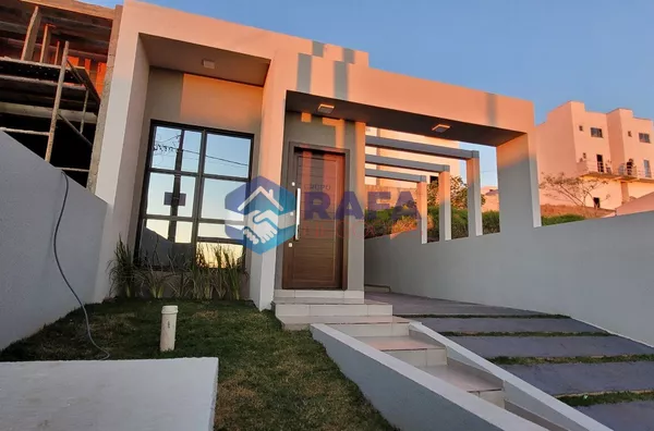 CASA SUÍTE + 1 QUARTO || BAIRRO FRARON || PATO BRANCO - PR