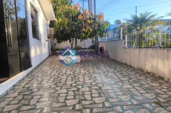 CASA COM SALAS COMERCIAIS || BAIRRO PLANALTO || PATO BRANCO - PR