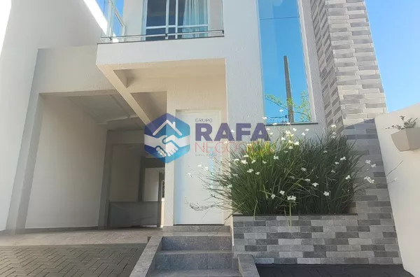 SOBRADO SUÍTE + 2 QUARTOS || BAIRRO PARQUE DO SOM || PATO BRANCO - PR