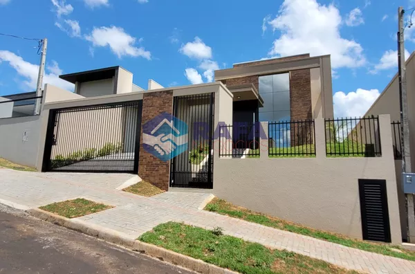 CASA ALTO PADRÃO COM PISCINA || BAIRRO SÃO LUIZ || PATO BRANCO - PR 