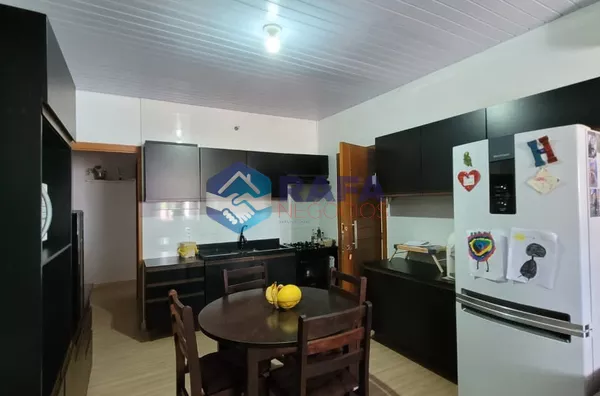 CASA 2 QUARTOS MOBILIADA || BAIRRO FRARON || PATO BRANCO - PR