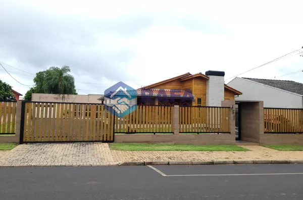 TERRENO COM BARRACÃO + 6 CASAS || BAIRRO PLANALTO || PATO BRANCO - PR 