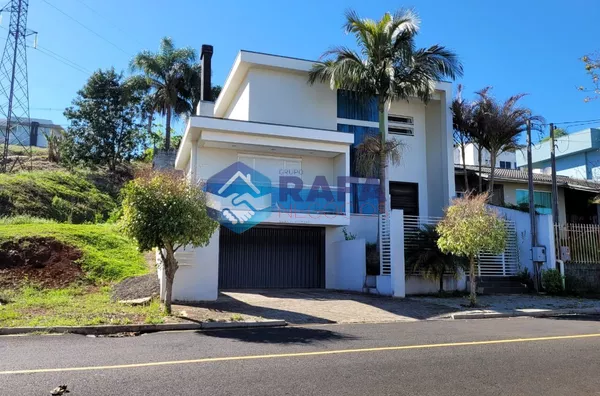 CASA AMPLA ALTO PADRÃO || BAIRRO VILA ISABEL || PATO BRANCO - PR