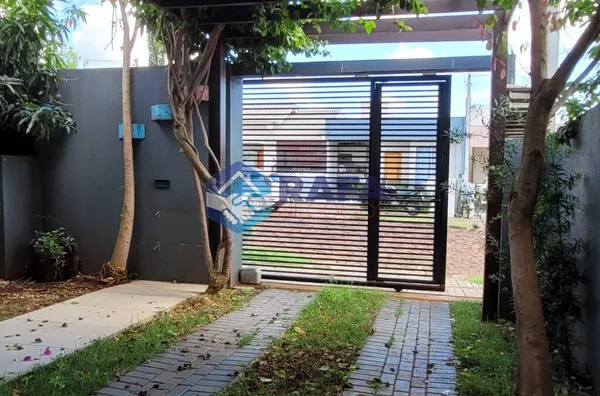 CASA SUÍTE + 01 QUARTO || BAIRRO FRARON || PATO BRANCO - PR 