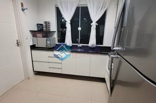 SOBRADO 01 SUÍTE02  QUARTOS || BAIRRO SANTA TEREZINHA || PATO BRANCO - PR