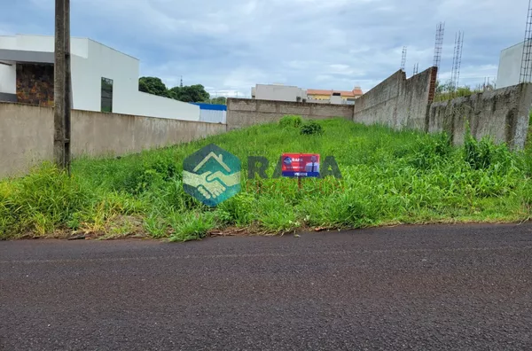 Terreno no Loteamento Dom Carlos, bairro Menino Deus