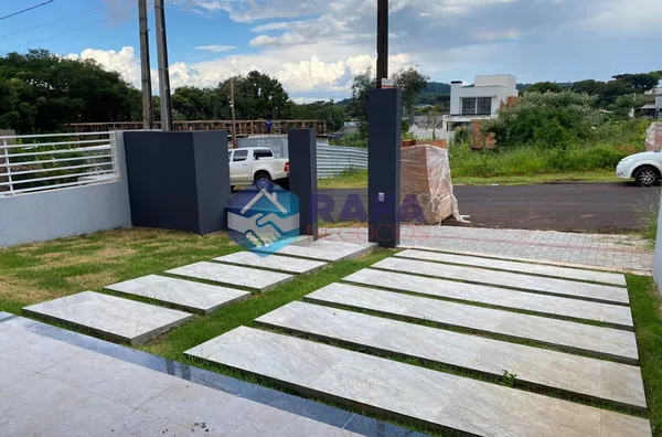 SOBRADO NOVO SUITE + 2 QUARTOS || BAIRRO FRARON || PATO BRANCO - PR