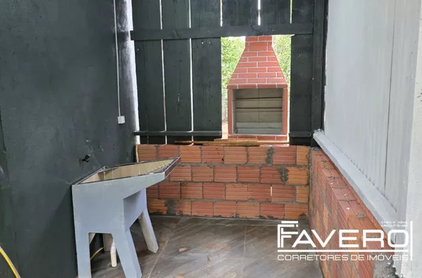 Casa de madeira para locação em área Rural De Pato Branco, Pato Branco