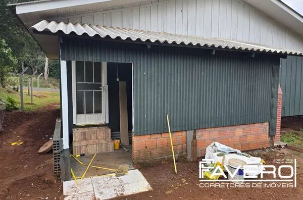 Casa de madeira para locação em área Rural De Pato Branco, Pato Branco