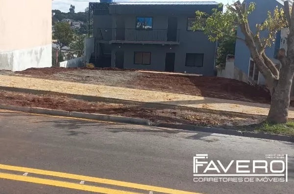 Kitinet para aluguel N°06 no bairro São Francisco em Pato Branco