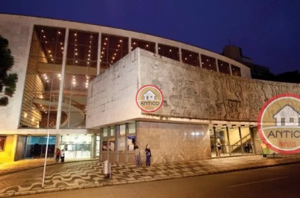 APARTAMENTO CENTRAL -  03 QUARTOS– 80 M²