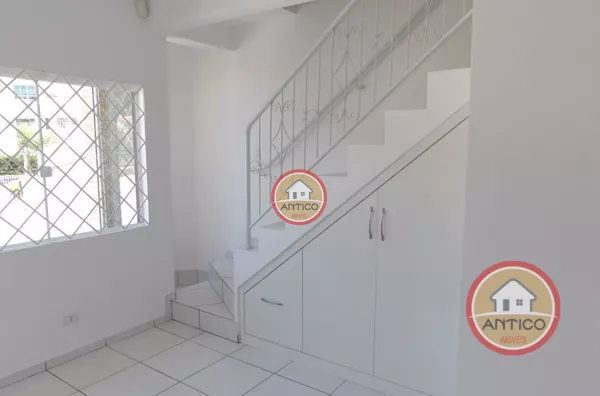 EXCELENTE SOBRADO - 02 QUARTOS-CHURRASQUEIRA-2 VAGAS-S/CONDOMÍNIO – COM 62,80M² - SANTA FELICIDADE - Foto 5