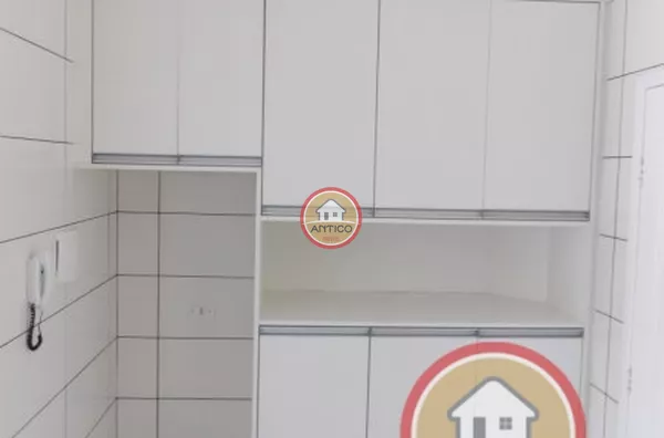 EXCELENTE SOBRADO - 02 QUARTOS-CHURRASQUEIRA-2 VAGAS-S/CONDOMÍNIO – COM 62,80M² - SANTA FELICIDADE - Foto 6