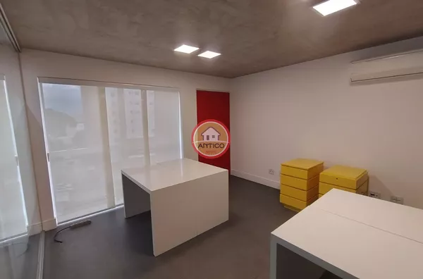 SALA 02