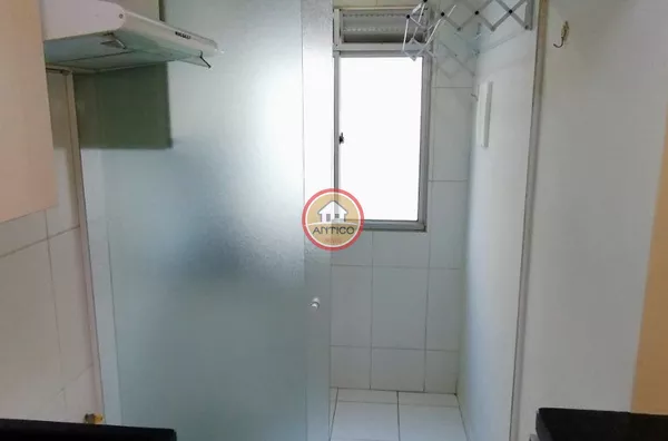 COZINHA / ÁREA DE SERVIÇOS
