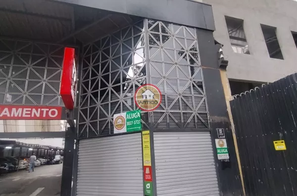 Excelente Oportunidade Comercial no Centro de Curitiba! - RUA COMENDADOR ARAUJO 