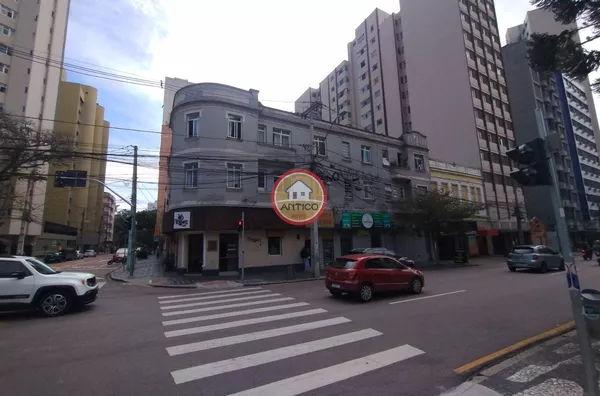 APARTAMENTO CENTRAL -  03 QUARTOS– 80 M²