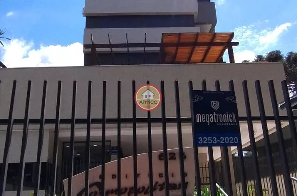 APARTAMENTO BATEL - SEMI MOBILIÁDO - A POUCOS METROS DO SHOPPING CRYSTAL 