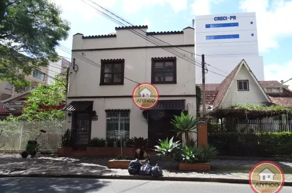 CONDOMINIO BAIXO - AP CENTRAL - PROX  REITORIA UFPR-  69,00 m²