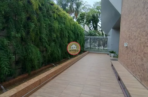 ÁREA COMUM - EXTERNA LATERAL