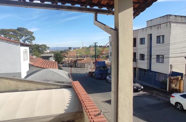 Casa Residencial, Bairro Esplanada, Pouso Alegre MG