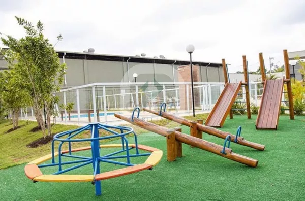 Apartamento Portal Recanto das Camelias, Bairro Sta Edwiges, Pouso Alegre MG