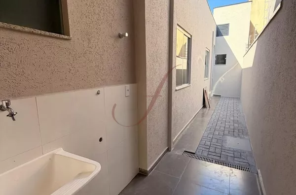 Casa Residencial de 3 quartos, Parque Real, Pouso Alegre MG