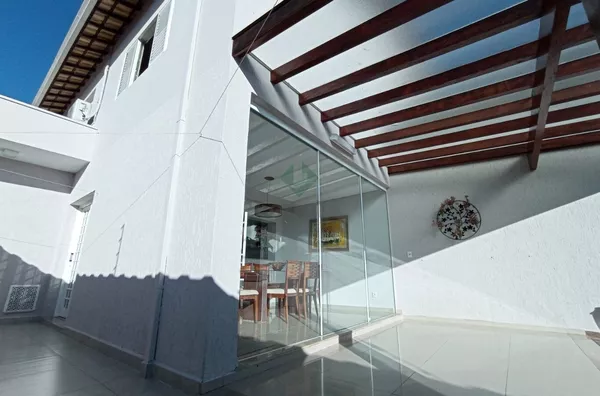 Casa Residencial, Bairro Altaville, Pouso Alegre MG