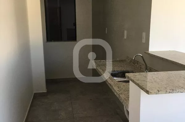 Apartamento com quintal,  Residencial Parque dos Fontes, Pouso Alegre MG