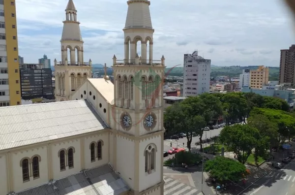 Apartamento ao lado da Catedral Metropolitana