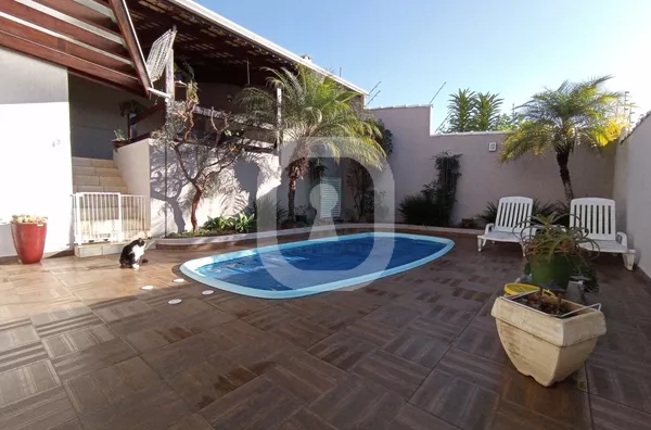 Casa Residencial, Bairro Altaville, Pouso Alegre MG