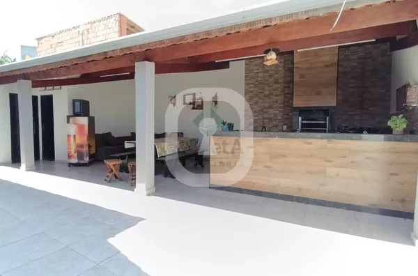 Casa Residencial com area gourmet, Bairro Pão de Acucar, Pouso Alegre