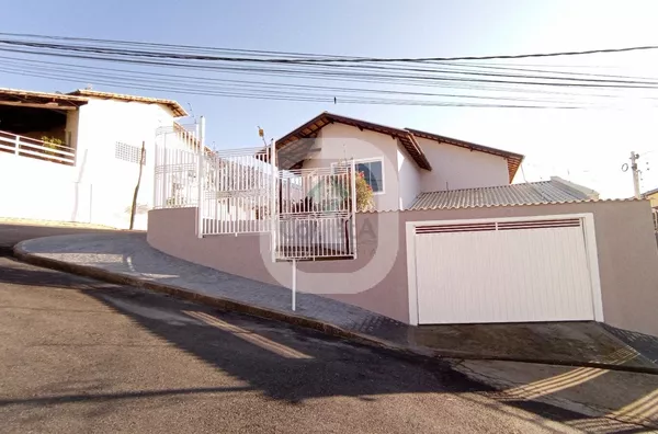 Casa Residencial, Bairro Altaville, Pouso Alegre MG