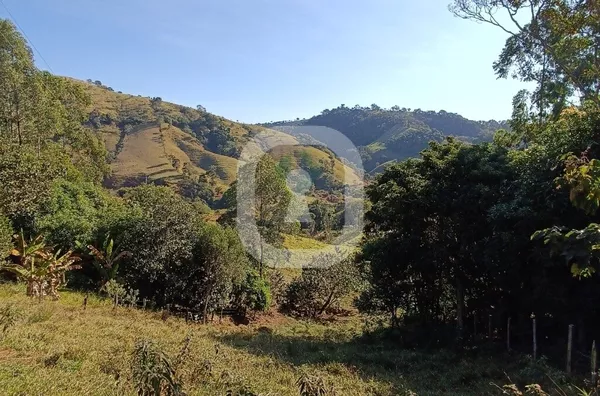 Chácara para venda, 2 quarto(s),  Catigua, Silvianópolis