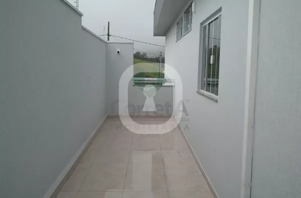 Casa Residencial, Bairro Pousada do Sol, Pouso Alegre MG