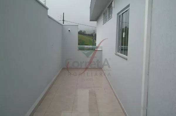 Casa Residencial, Bairro Pousada do Sol, Pouso Alegre MG