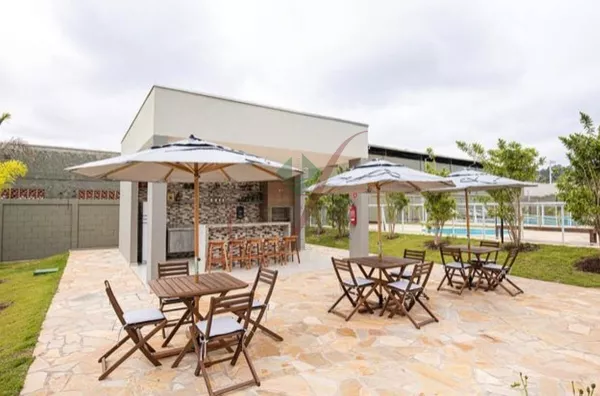 Apartamento Portal Recanto das Camelias, Bairro Sta Edwiges, Pouso Alegre MG