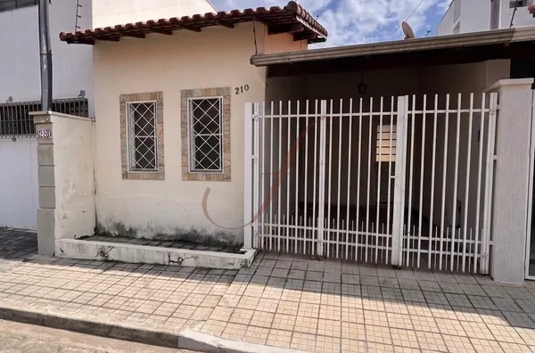 Casa para venda, 2 quarto(s),  Jardim Guanabara, Pouso Alegre