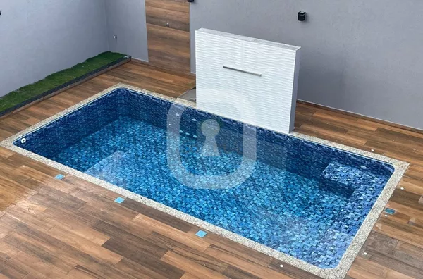 Casa para venda, 4 quarto(s),  Astúrias, Pouso Alegre