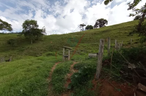Chácara escriturada, Bairro Catingua, Silvianopolis MG