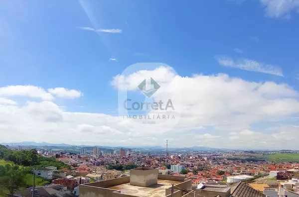 Casa com vista maravilhosa, Bairro Colina de Santa Bárbara, Pouso Alegre MG