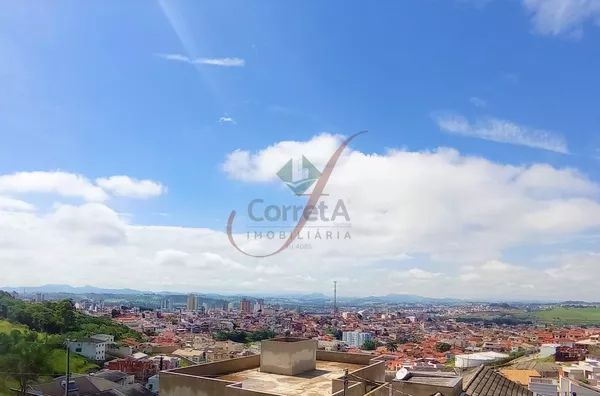 Casa com vista maravilhosa, Bairro Colina de Santa Bárbara, Pouso Alegre MG