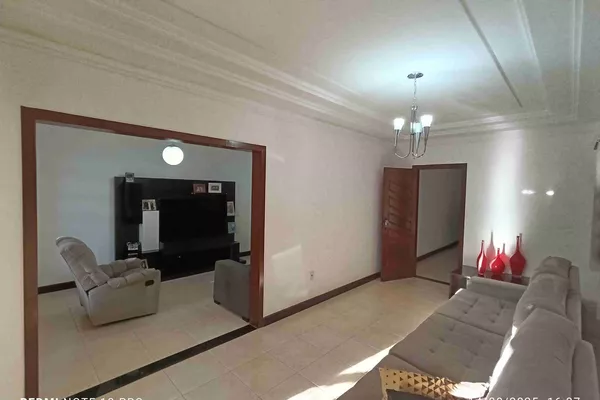 Casa com 4 quartos sendo 2 suítes, 4 salas, bastante espaço externo à venda, Ibirapuera, Vitória - Foto 6